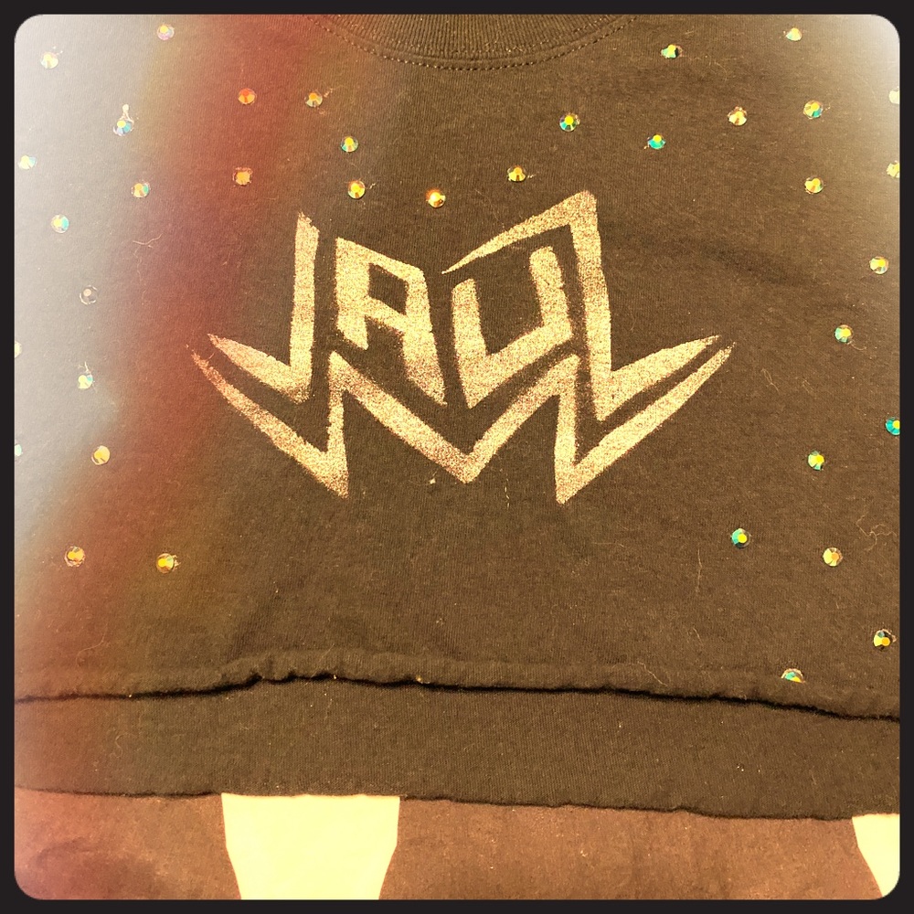 Jauz crop/ rave gear/ edm
